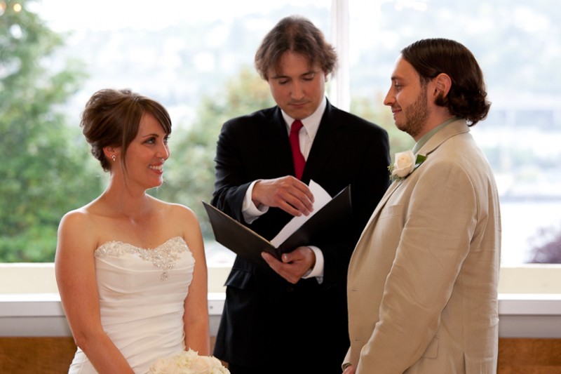 Photo of wedding ceremony in Seattle