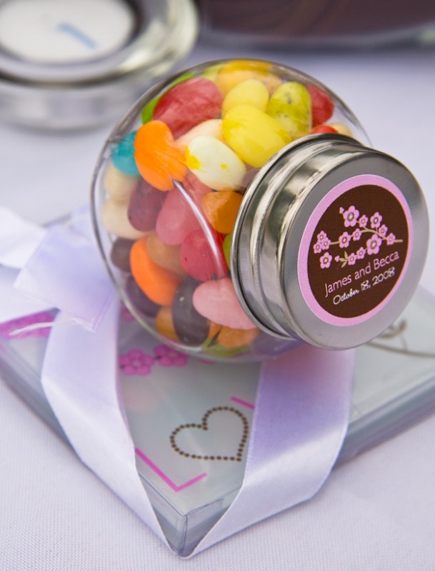 Photo of wedding jelly bean favor