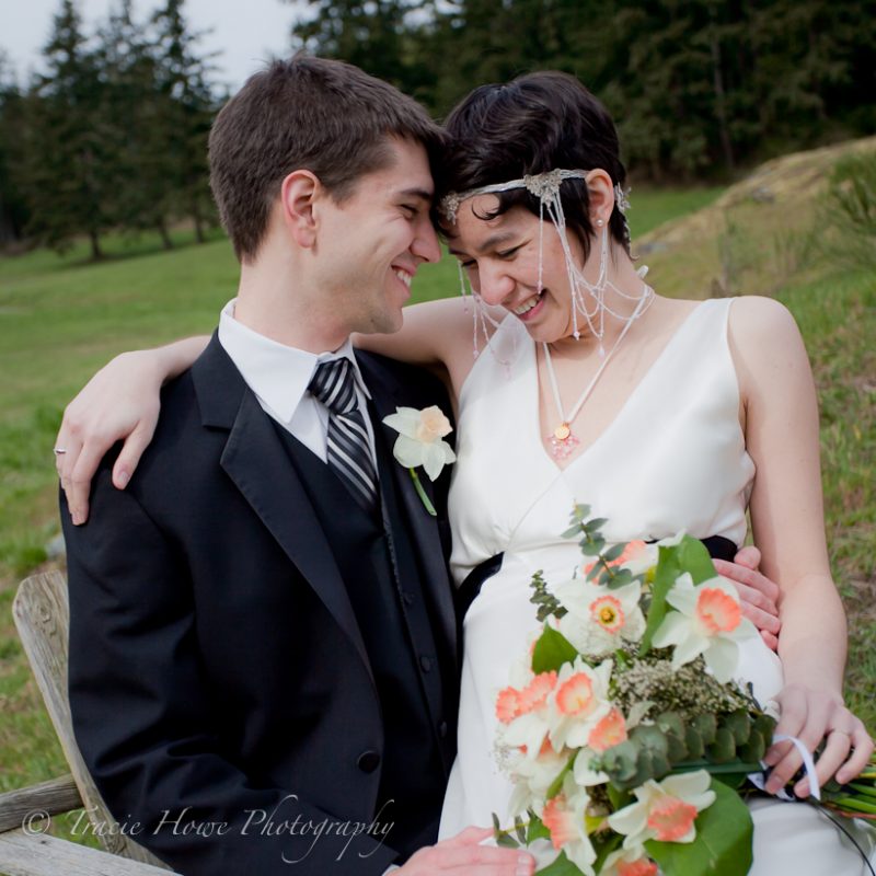Seattle wedding photographer captures photo of married couple