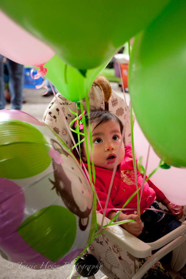 Photo of 1st birthday party balloons