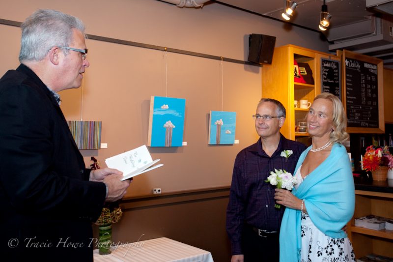 Photo of wedding ceremony in Seattle