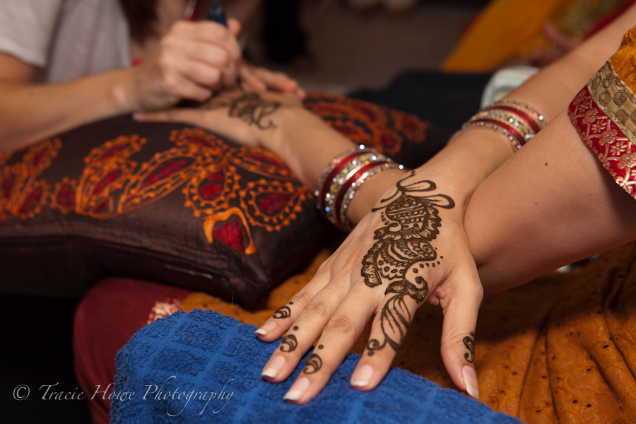 photo of mehndi before Indian wedding ceremony