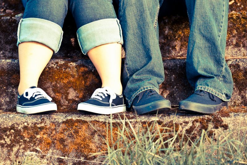 photo of Seattle engagement photography session - feet