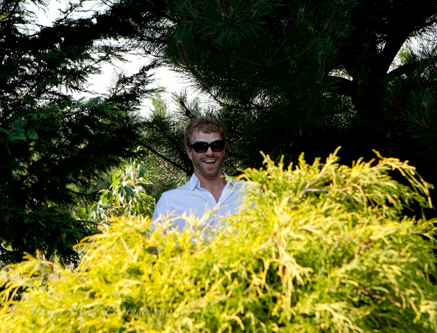 caught peeing in bushes at wedding