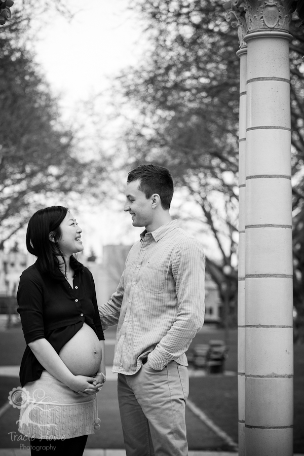 Green lake maternity photo shoot