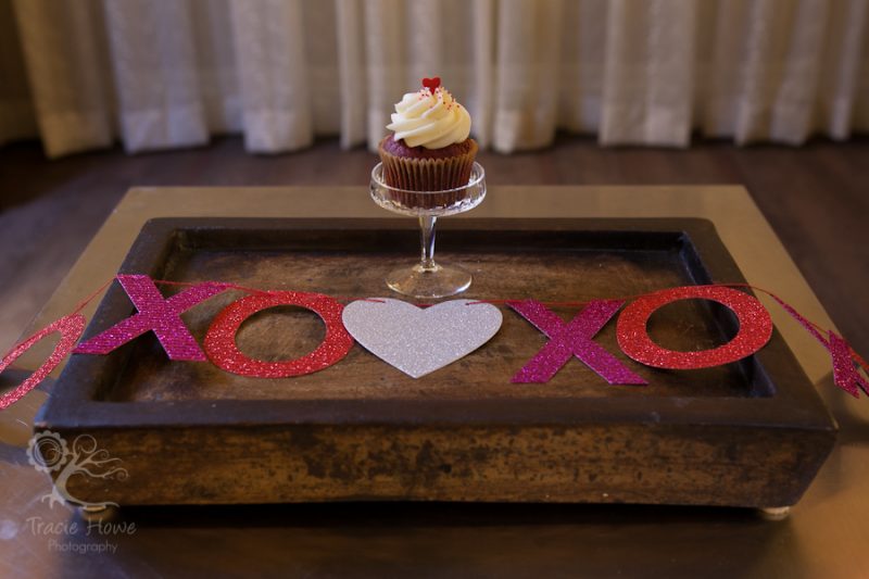 Seattle Valentine's boudoir shoot with cupcake
