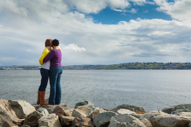 Seattle engagement session Olympic Sculpture Park