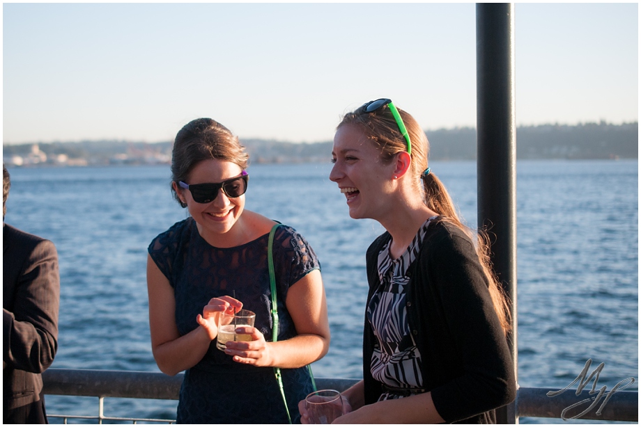 Seattle Aquarium wedding photography