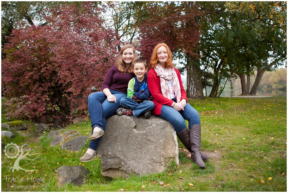 Seattle family photographer Green Lake