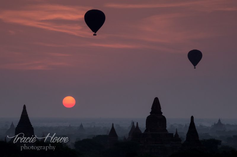 Bagan sunrise secret temple