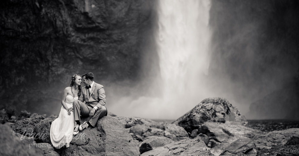 Snoqualmie Falls waterfall elopement photography