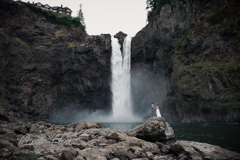 Snoqualmie Falls waterfall elopement photography