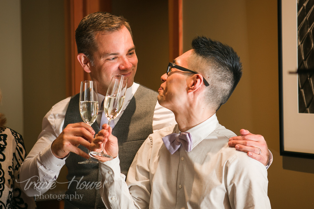 Willows Lodge gay wedding