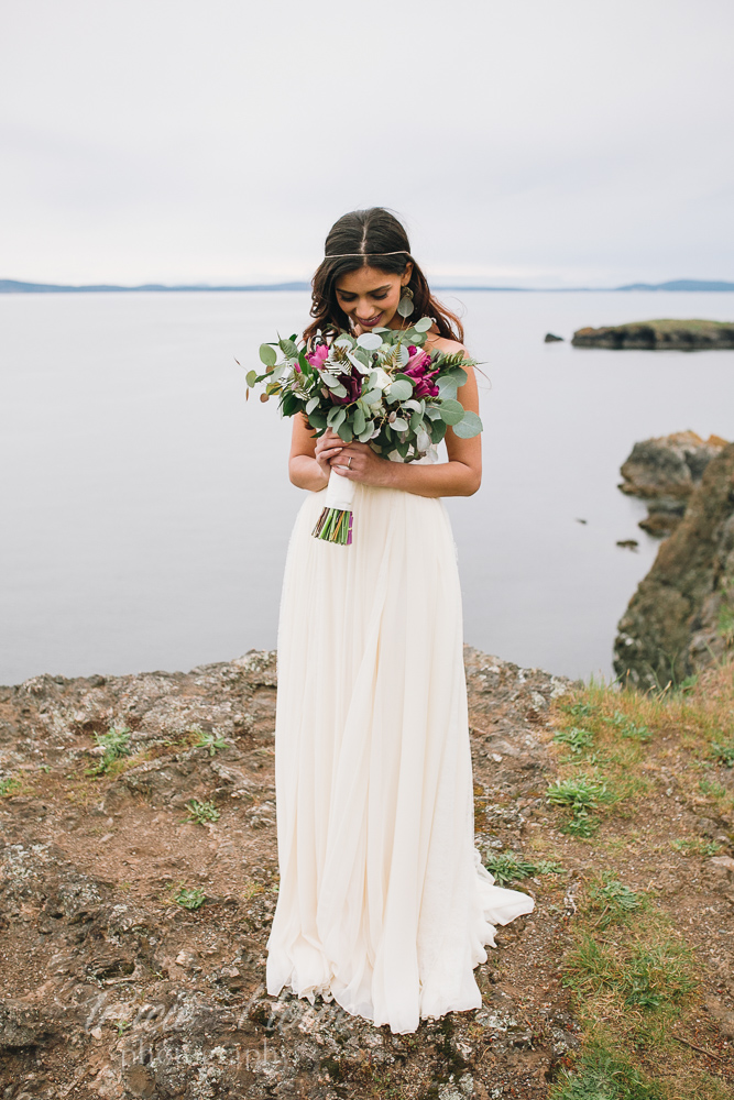 Seattle destination elopement photographer