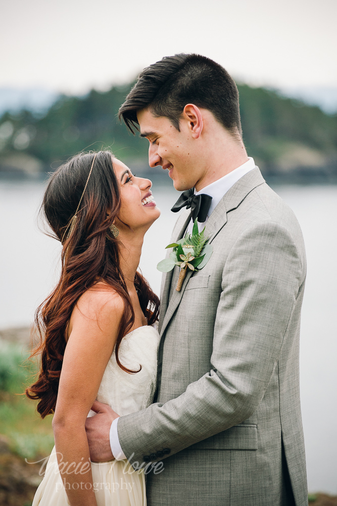 Seattle destination elopement photographer