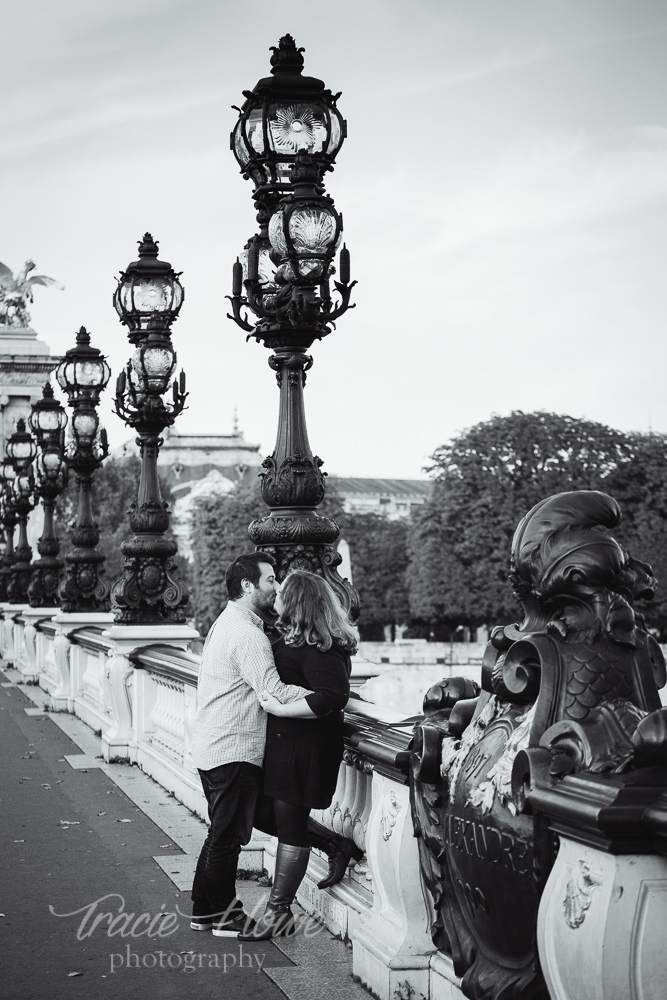 Pont Alexandre III engagement shoot