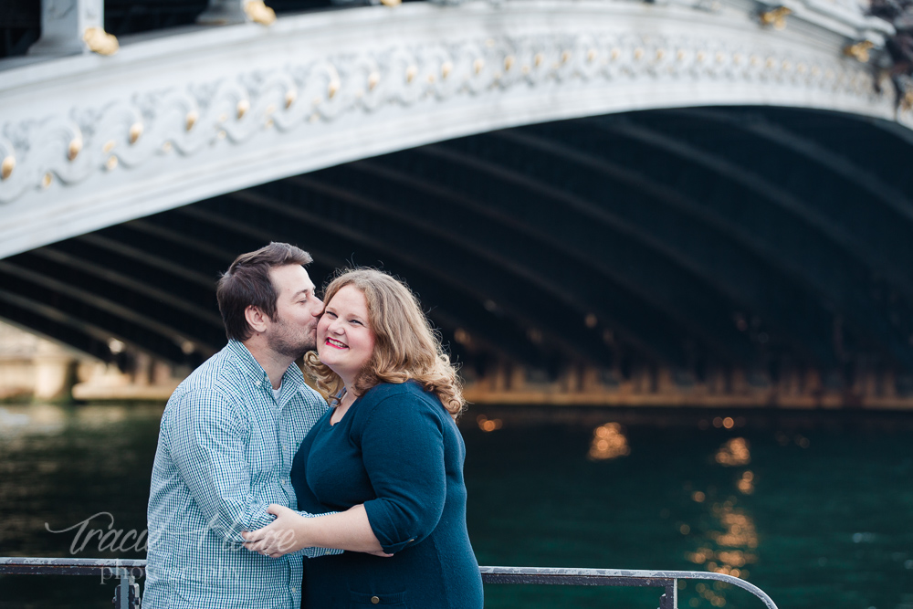 Pont Alexandre III engagement shoot