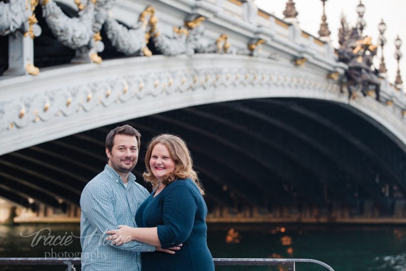 Pont Alexandre III engagement shoot